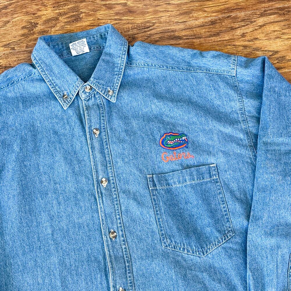 Vintage Florida Gators NCAA Embroidered Blue Denim Button Down Shirt XL